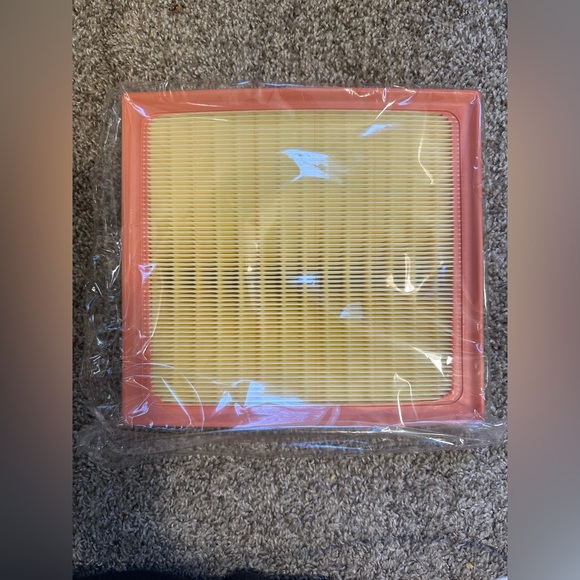 Engine Air Filter - Picture 3 of 7